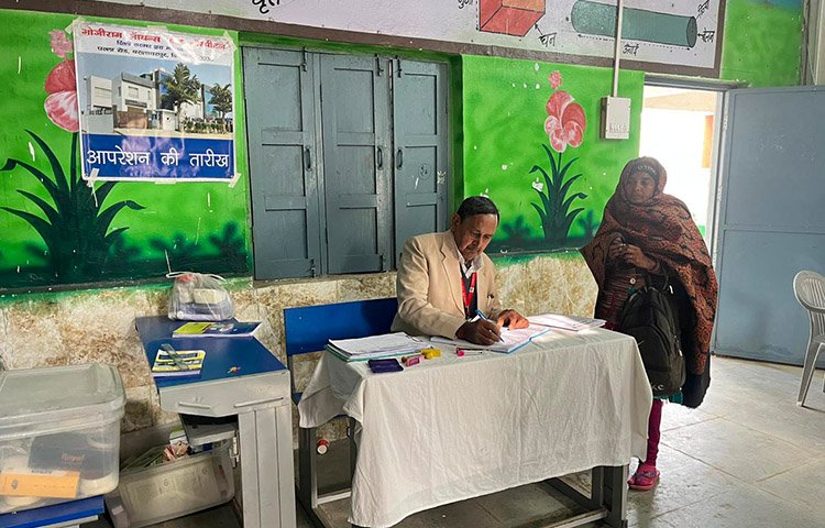 Free Eye Check-up, Cataract Operation, and eyeglasses